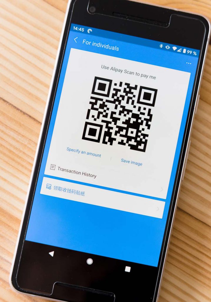 Código QR con información esencial